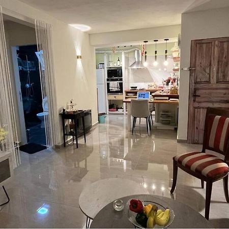 לופט כפרי / אלגנטי מקסים + חניה ללא תשלום Apartment Ashdod Exterior photo